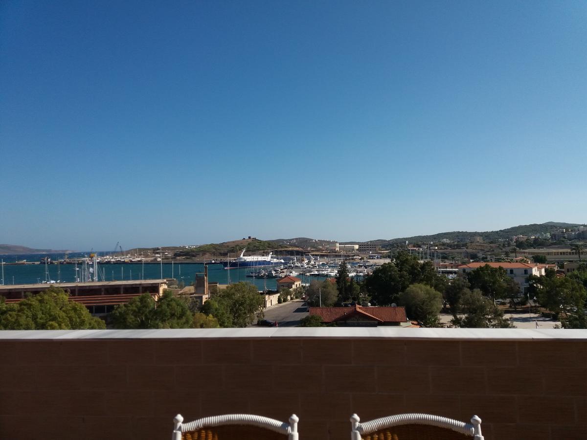 Nikolakakis Rooms Lavrio Εξωτερικό φωτογραφία
