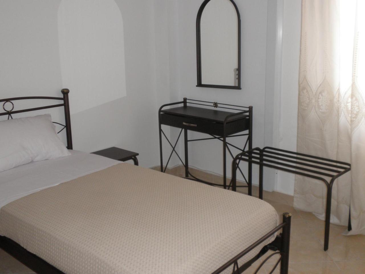 Nikolakakis Rooms Lavrio Εξωτερικό φωτογραφία