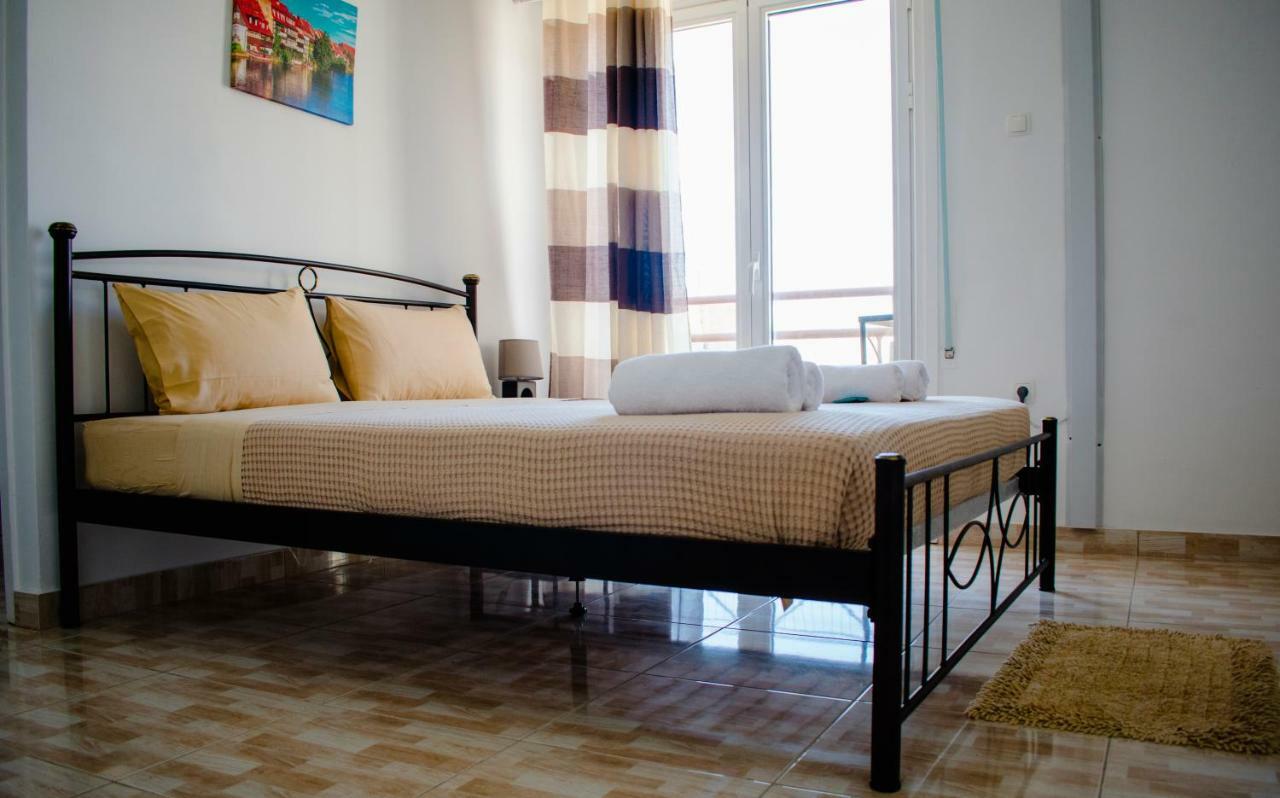 Nikolakakis Rooms Lavrio Εξωτερικό φωτογραφία